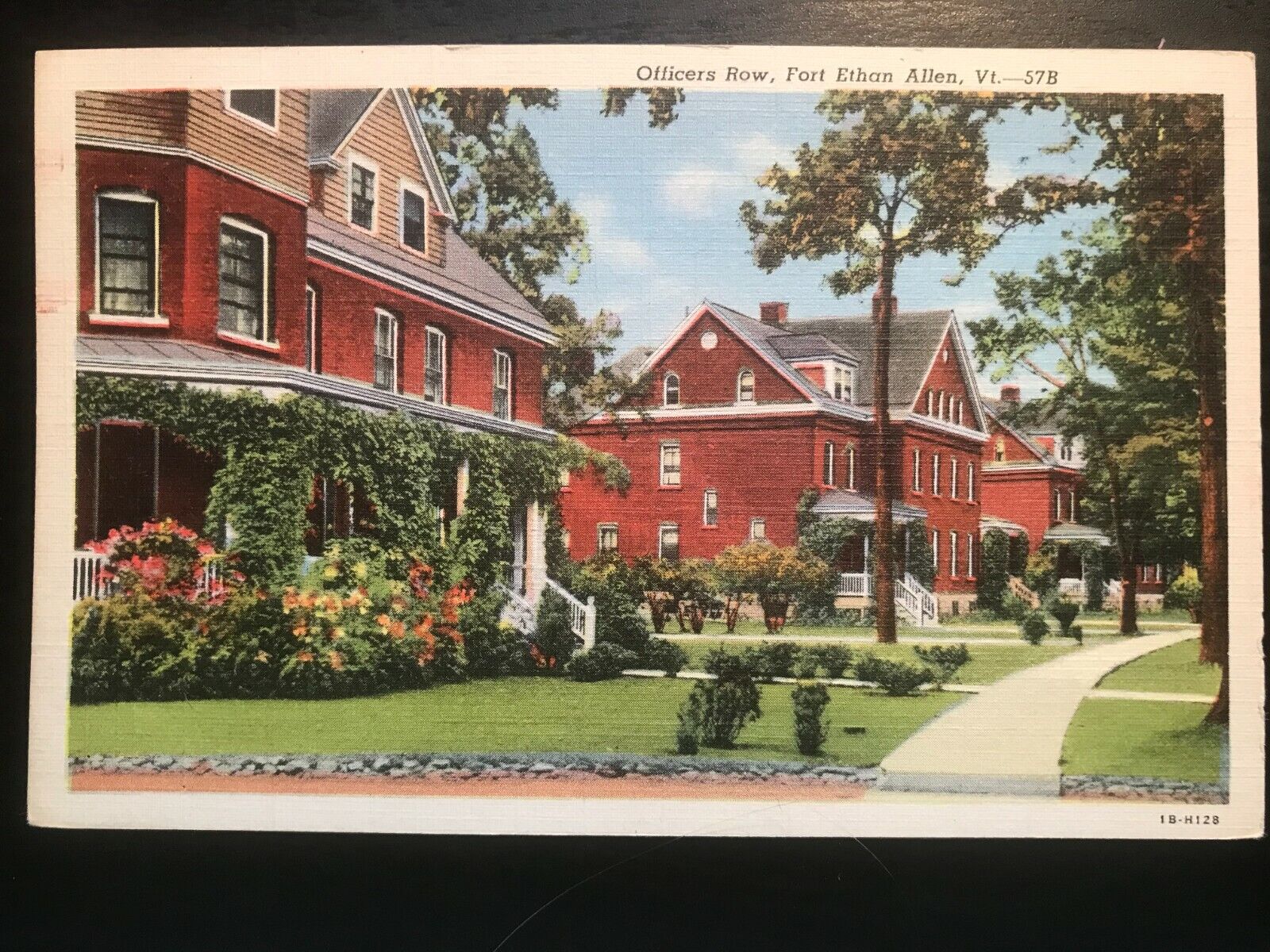 Vintage Postcard 1941 Officers Row Fort Ethan Allen Colchester-Essex Vermont