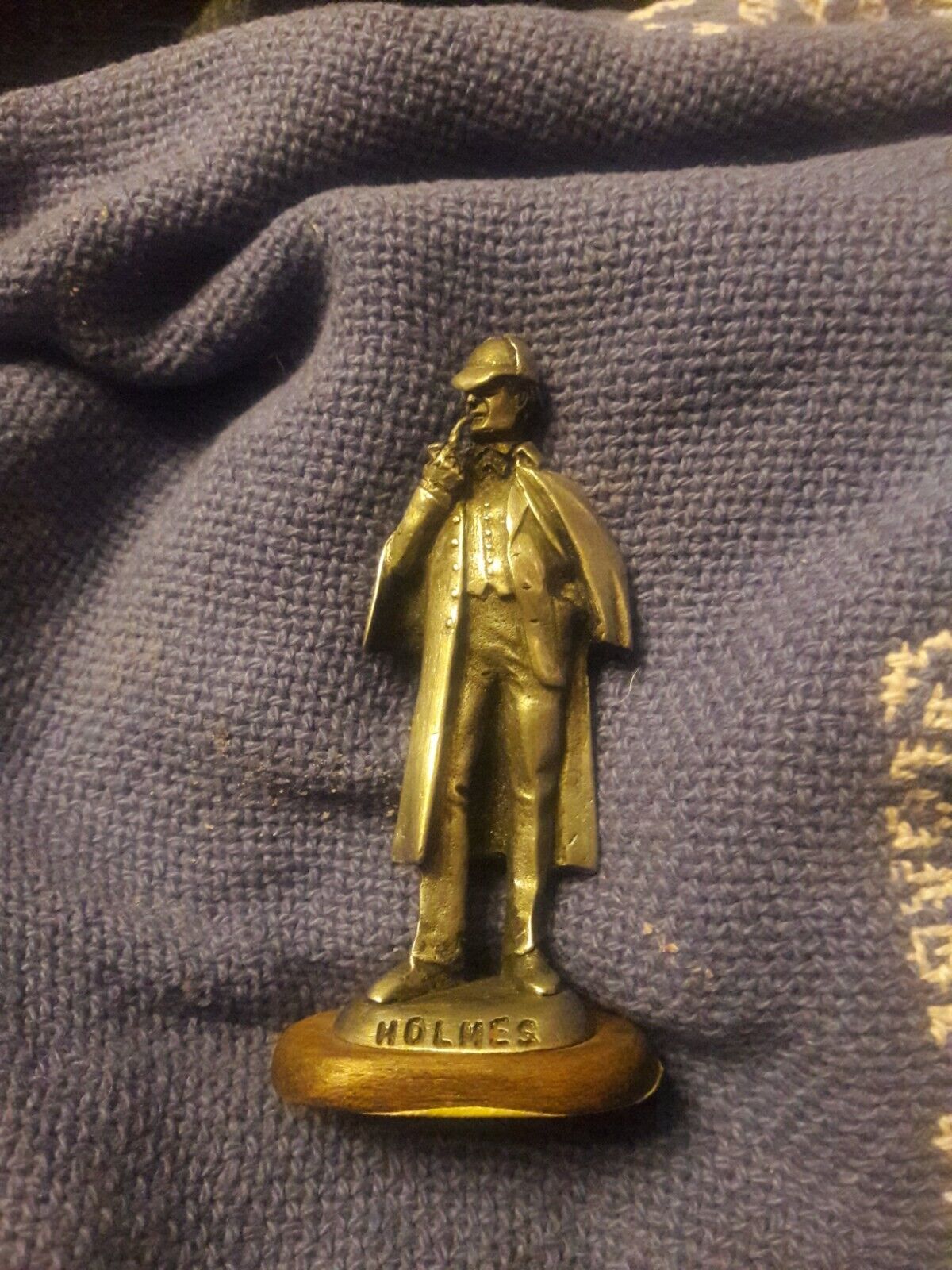 Sherlock Holmes Museum Pewter 3 1/2” Tall Holmes Figurine
