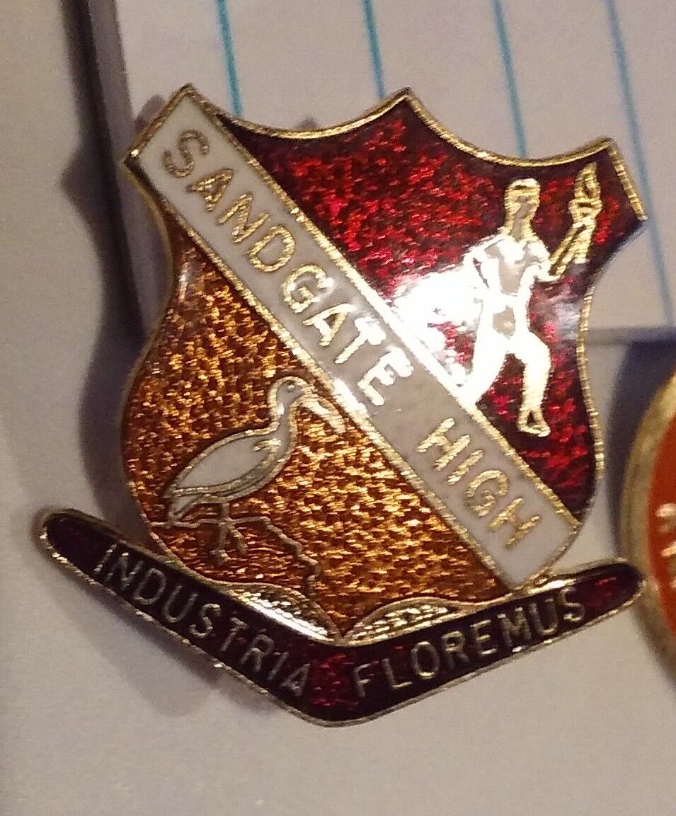 Sandgate High School SHS pin
