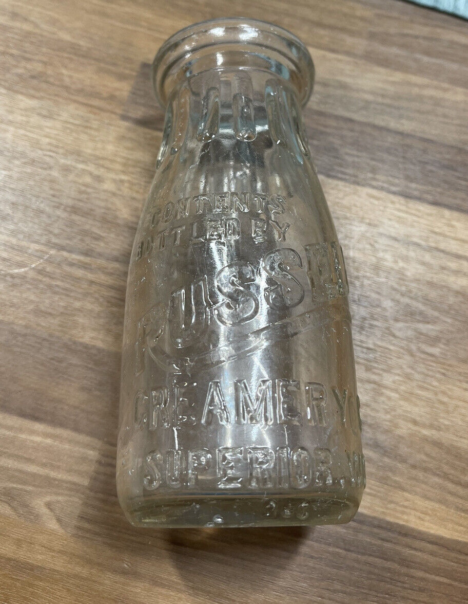 Vintage Russell Creamery Milk Bottle - 5 1/2” tall Superior Wis glass bottle