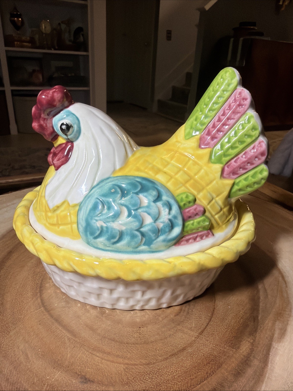 Vernon Metlox Happy time Poppytrail “Hen on Nest”Great condition Collector’s
