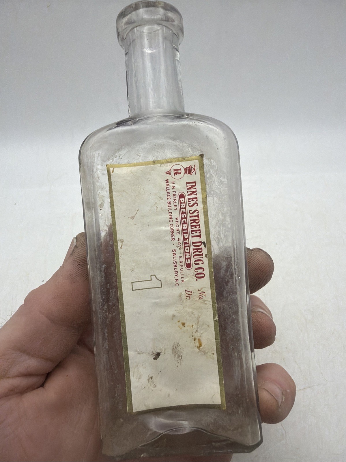 Salisbury NC. Innes Street Drug Co. Medicine Bottle Salisbury NC. Innes Street Drug Co. Medicine Bottle