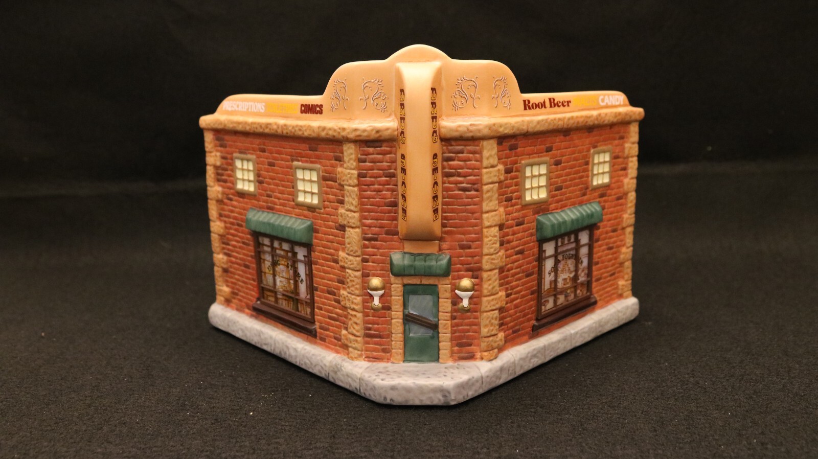 Hawthorne Rockwell's Holiday Collection 