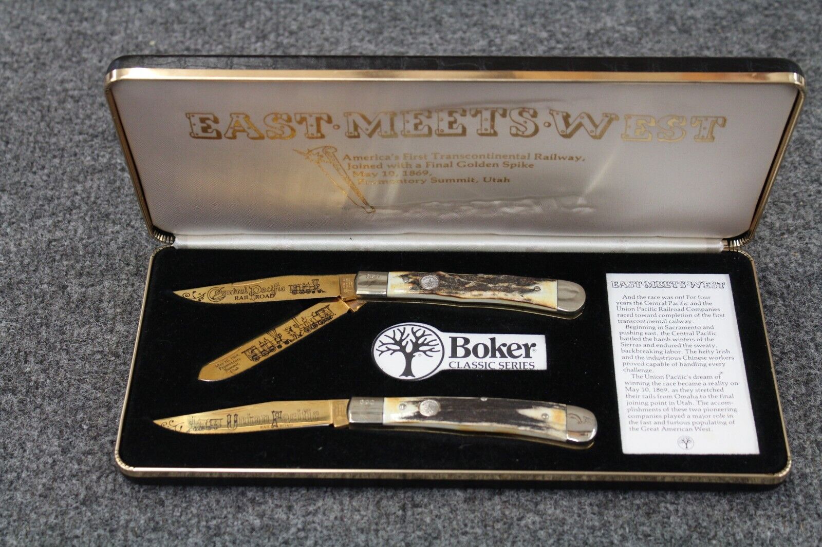 East Meet\'s West 2 Pocket Knife Set w/ Display Box (USED) Union Pacific Railroad