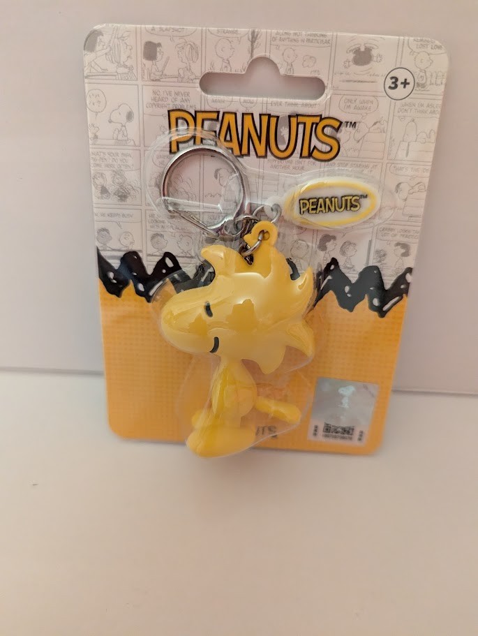 Peanuts Woodstock backpack clip/keychain New & Sealed Peanuts Woodstock backpack clip/keychain New & Sealed