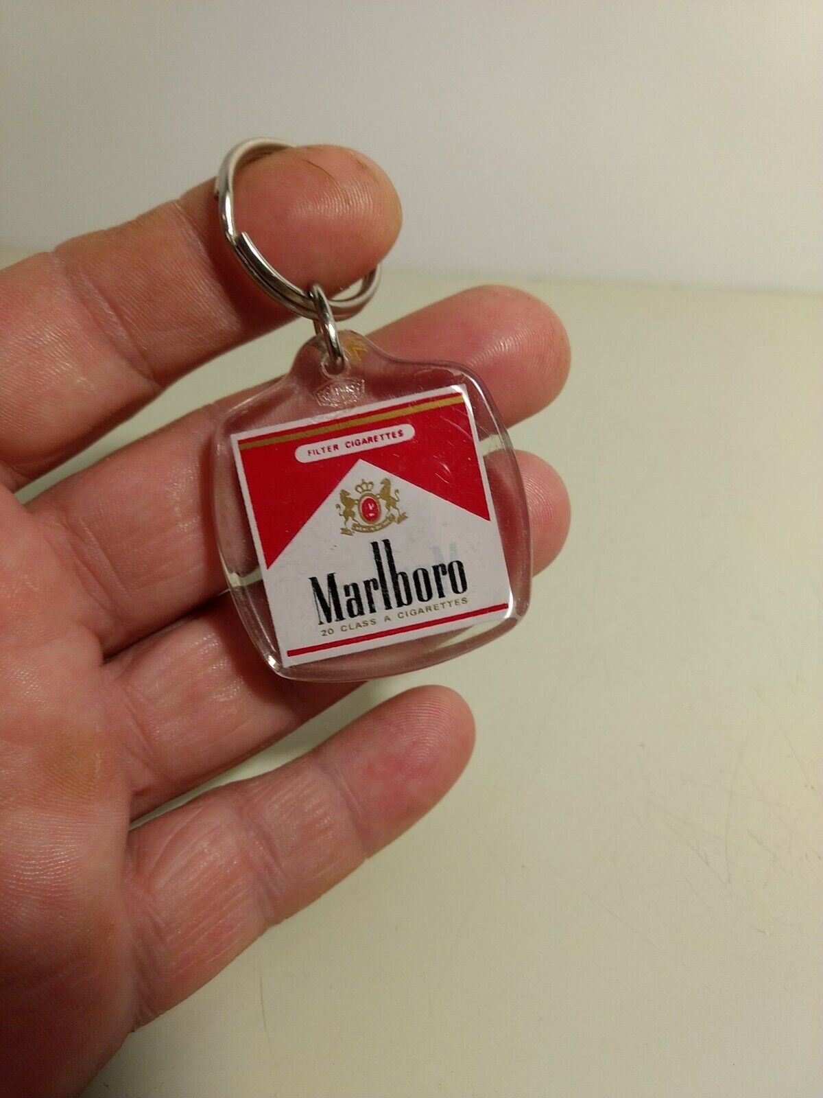 Vintage Collectible Marlboro Cigarettes Plastic 1.5 Inch Square Keychain NOS