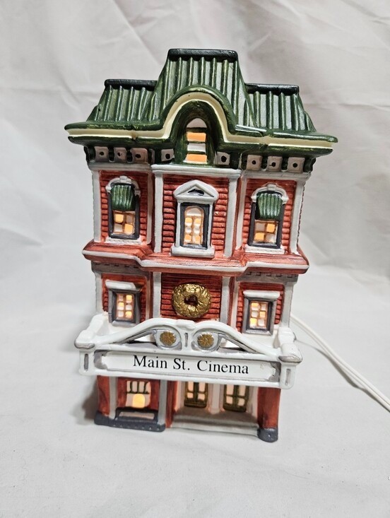 1993 Dickens Keepsake Main St. Cinema Porcelain Lighted Christmas Village House 1993 Dickens Keepsake Main St. Cinema Porcelain Lighted Christmas Village House