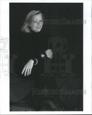 1991 Press Photo Linda Wells Editor in Chief of Allure Magazine - RSC40417 picture