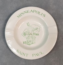 Vintage THE GREEN MILL Ceramic MINNEAPOLIS ST. PAUL Restaurant ASHTRAY picture