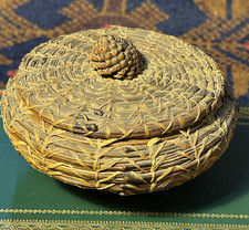 Antique Coushatta Native American Hand Woven Pine Needle Lidded Basket #2 picture