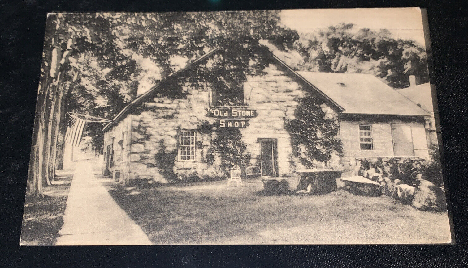 Wallingford Vermont VT  The OLD STONE SHOP, 1950 Postcard