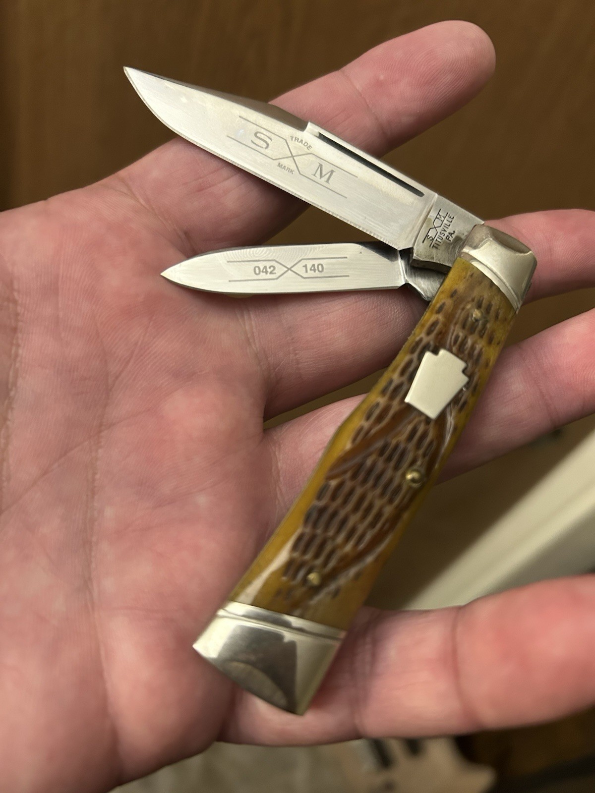 đ„ Schatt & Morgan By Queen USA Amber Gunstock Jack Knife New Limited Edition đ„ Schatt & Morgan By Queen USA Amber Gunstock Jack Knife New Limited Edition