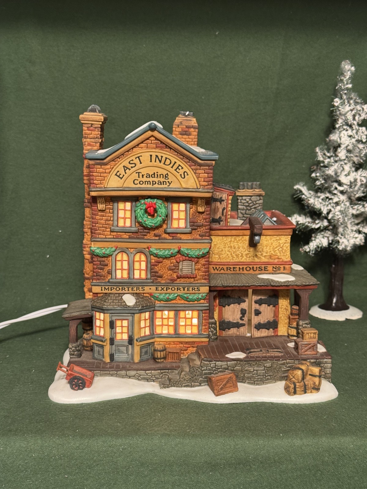 Dept 56 Dickens Village: \ Dept 56 Dickens Village: \