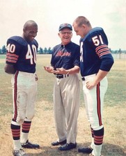 DICK BUTKUS GALE SAYERS & GEORGE HALAS 8X10 PHOTO CHICAGO BEARS NFL FOOT REPRINT picture