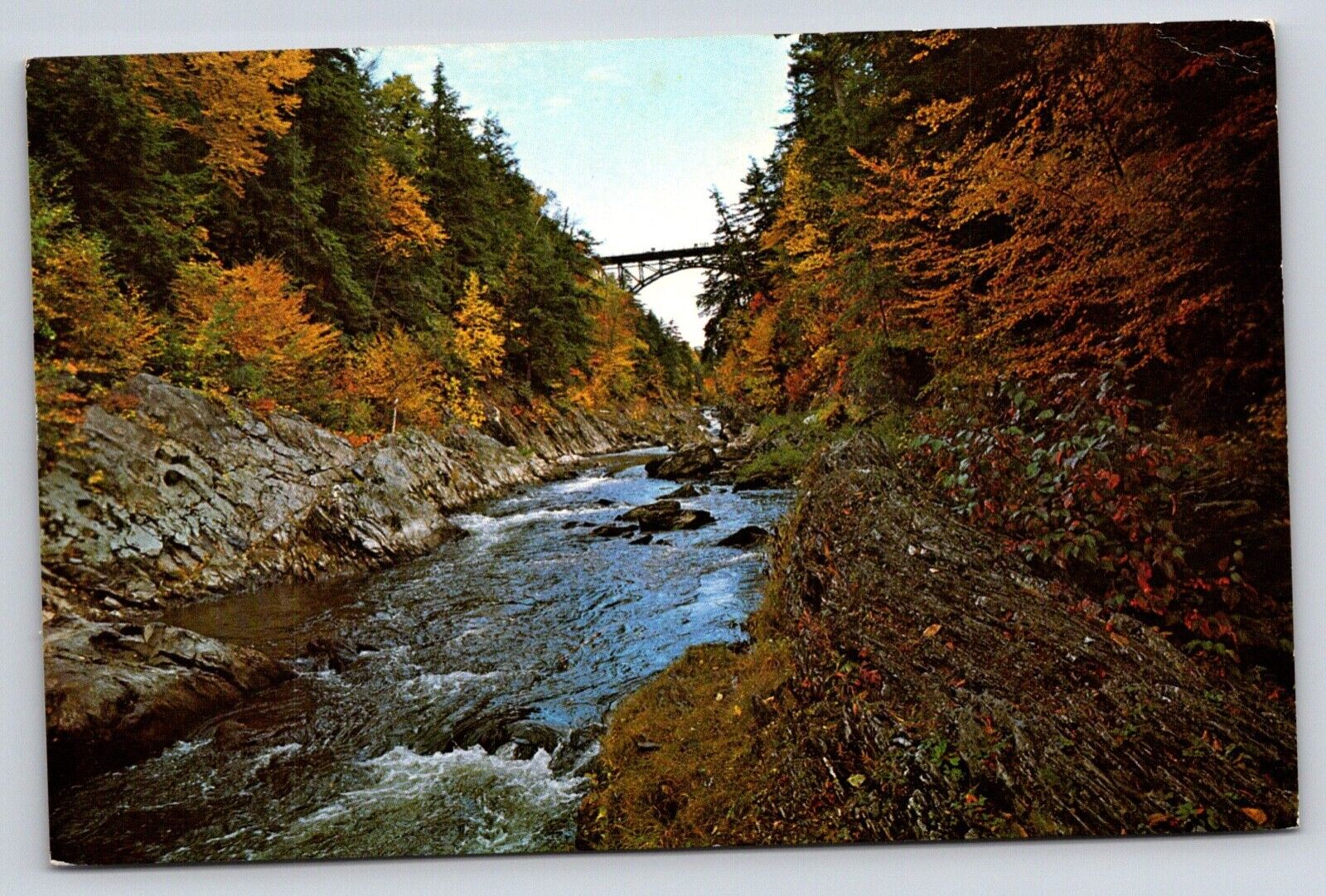 Postcard Vermont Quechee Gorge Ottauquechee River 