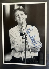 PAUL McCARTNEY Autographed 1980s MPL Postcard Signed Beatles picture