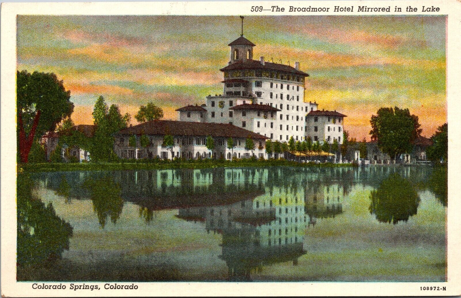 Broadmoor Hotel Colorado Springs Colorado 1946 Mirrored In Lake Sanborn Postcard