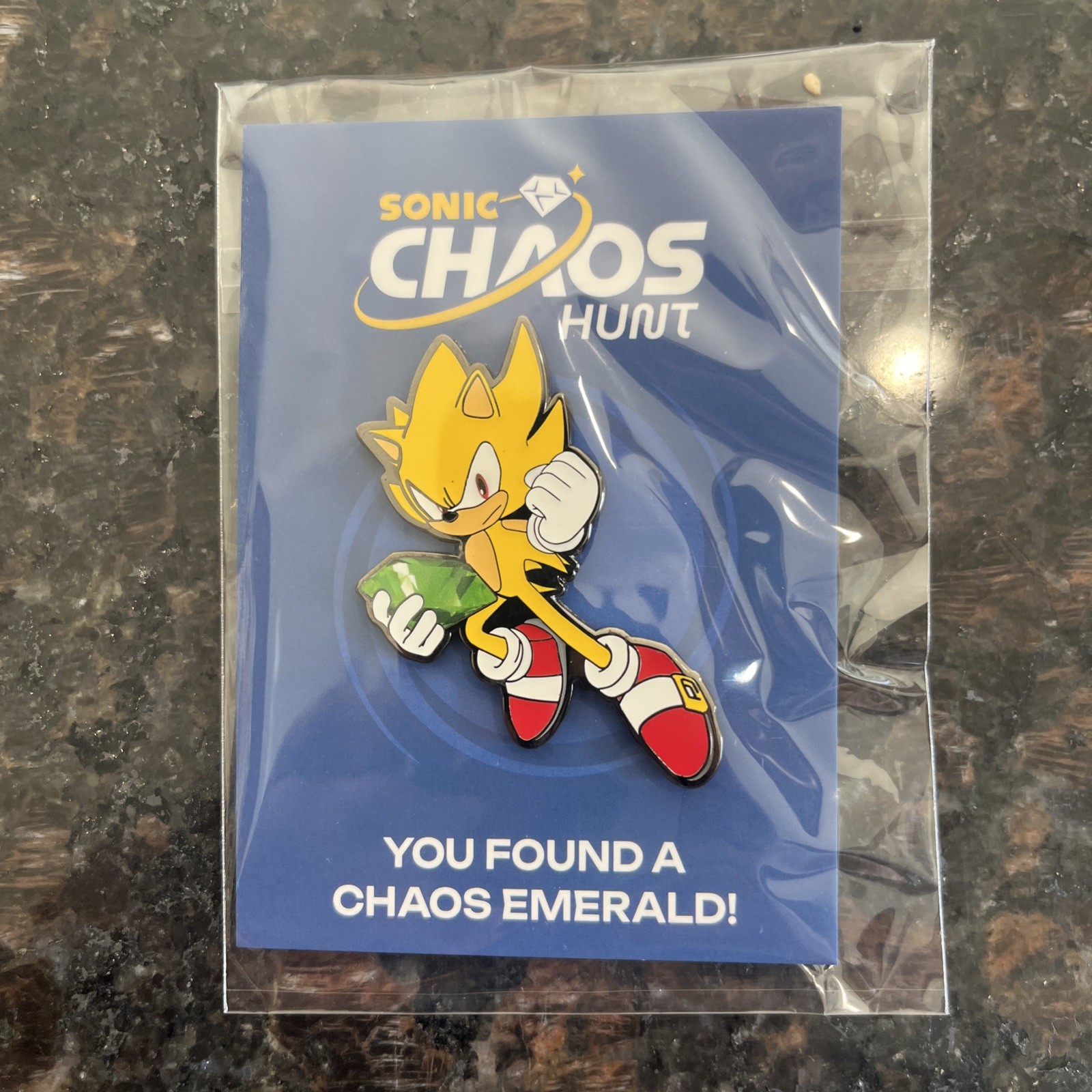 Sonic Chaos Hunt Super Sonic the Hedgehog Chaos Green Emerald Pin