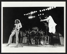 THE WHO 1970's Original Vintage Concert Photo 8 x 10 Type 1 - Pete Townshend picture