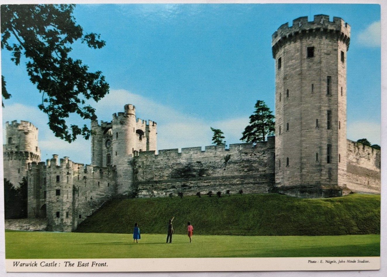 Warwick Castle The East Front, Warwick, England, Vintage Postcard Unposted
