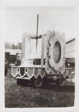 Ringling Bros RBBB Parade Float Pittsfield MA 1949 - Original Photo picture
