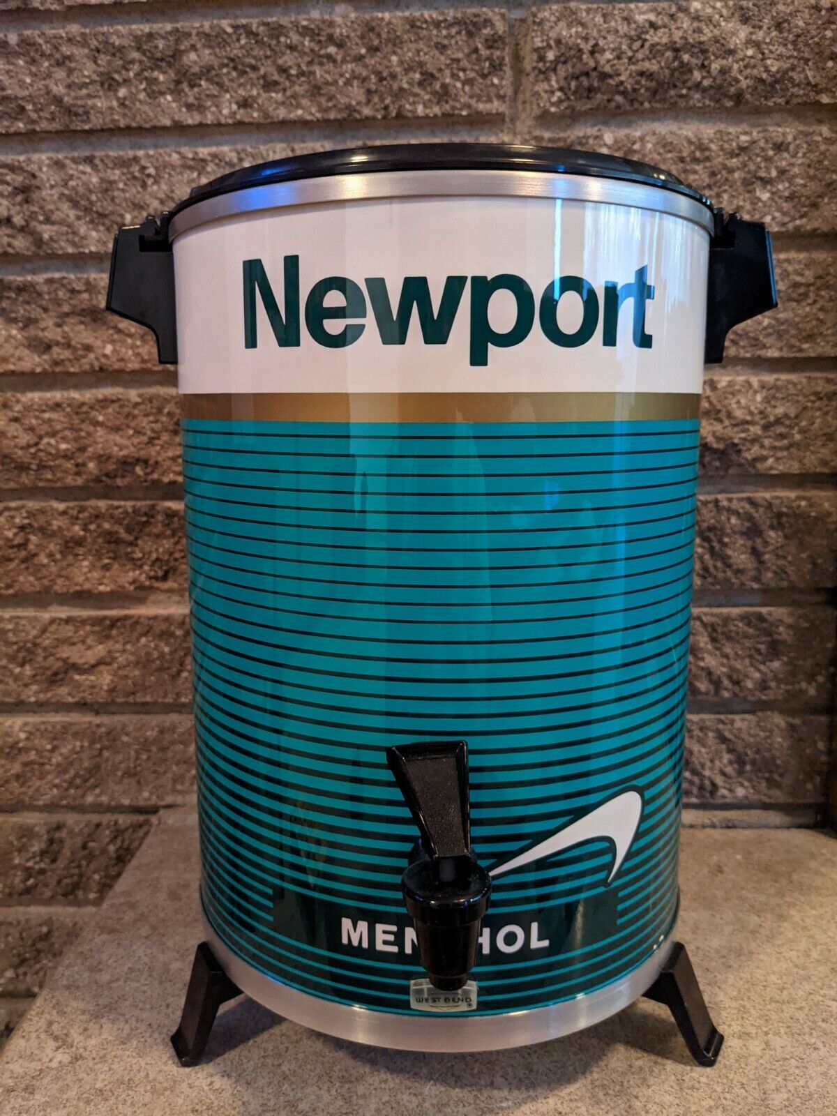 Vintage NEWPORT Cigarettes Menthol Brand New WESTBEND 12-30 CUP COFFEEMAKER RARE