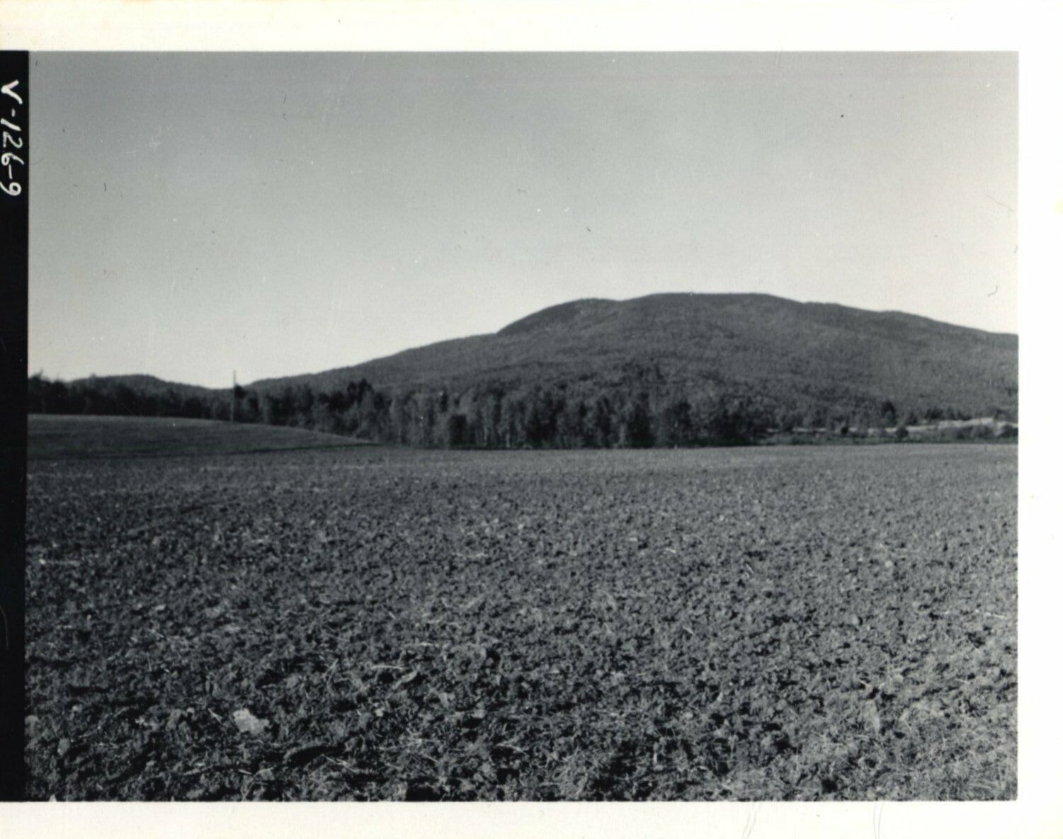WINSTON BANFILL FARM - Rare PHOTOGRAPH - Lemington, VERMONT - Stubble Mulch 