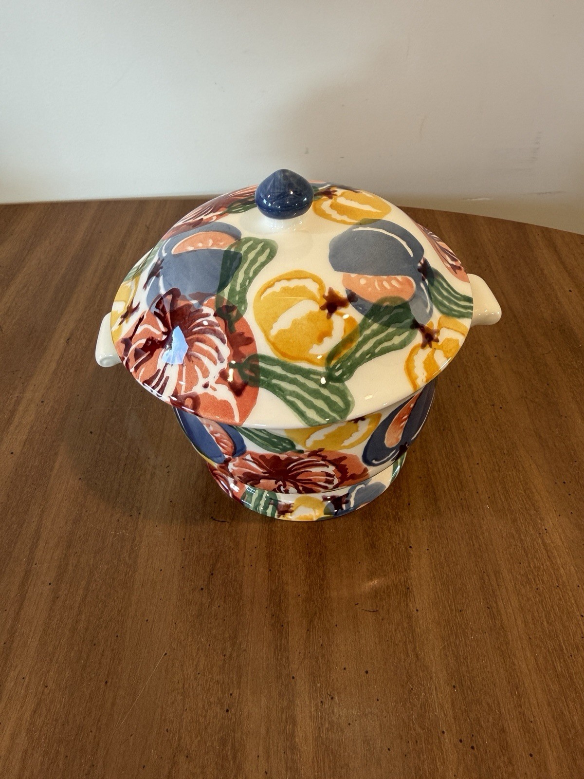 Emma, Bridgewater, England Fall Tumbling Pumpkins Soup Tureen  Emma, Bridgewater, England Fall Tumbling Pumpkins Soup Tureen 