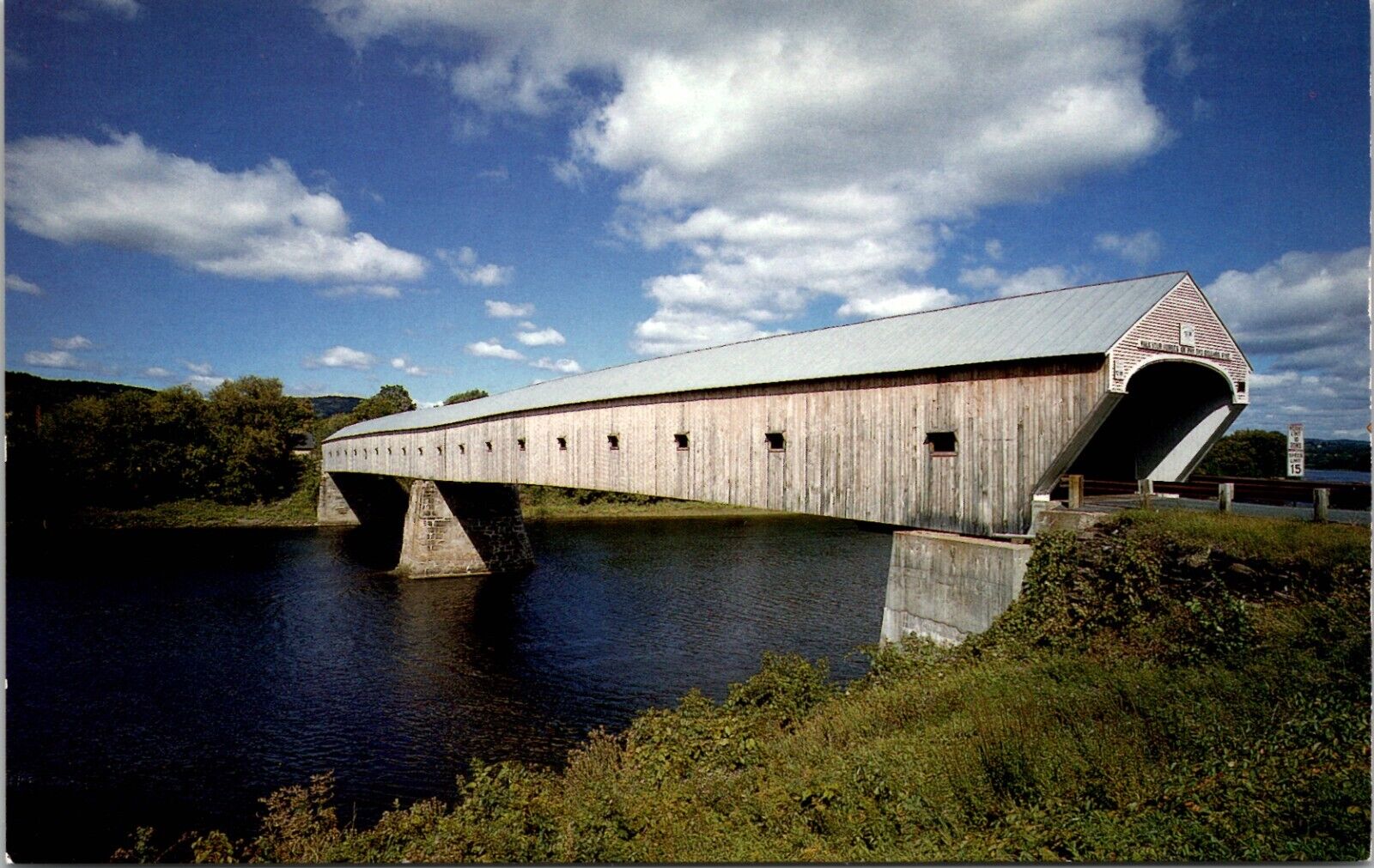 MidThe Windsor-Cornish Bridge spanning the Connecticut River Postcard VTG ipc 33