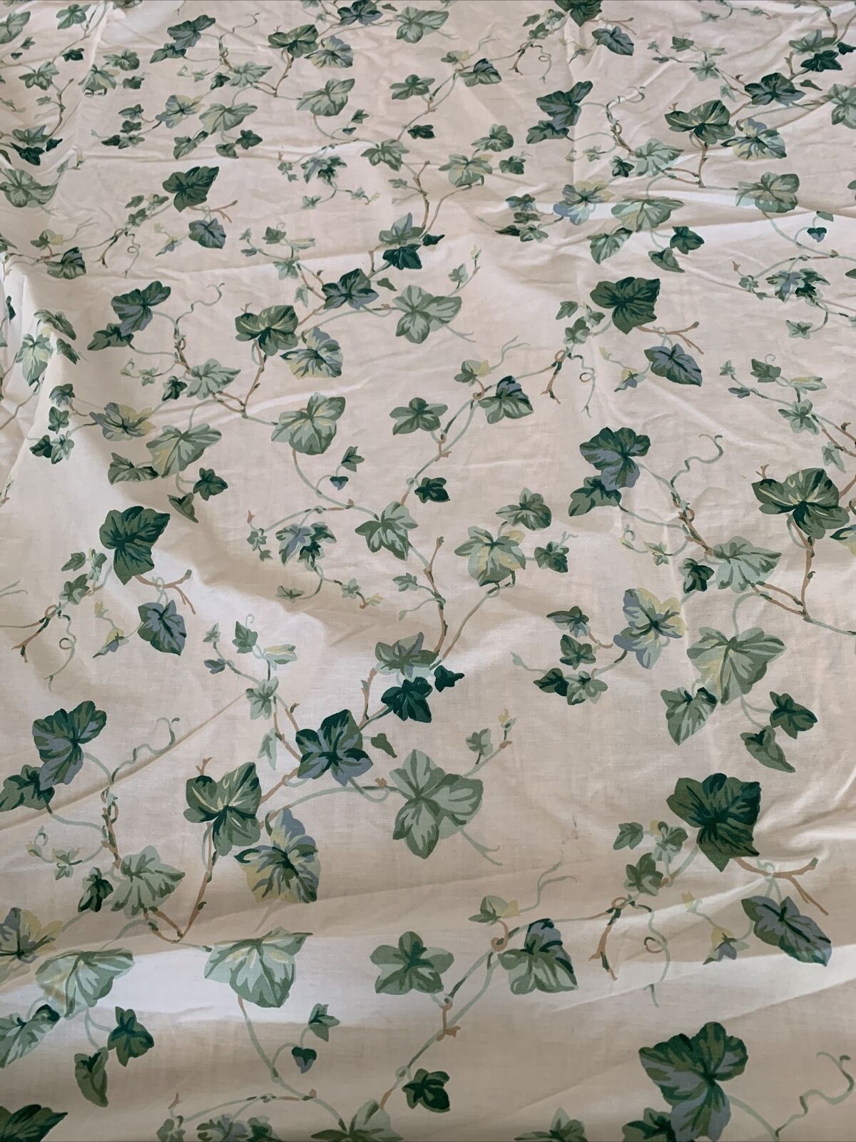 Vtg Royalton Queen  Green Ivy Flat Sheet 80s 90s Ivory Made in the USA