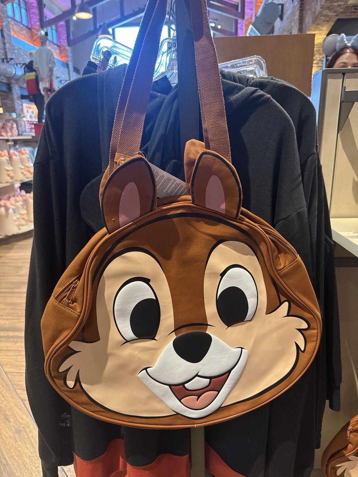 Disney Parks 2026 Chip & Dale Big Face Tote Bag New Disney Parks 2026 Chip & Dale Big Face Tote Bag New