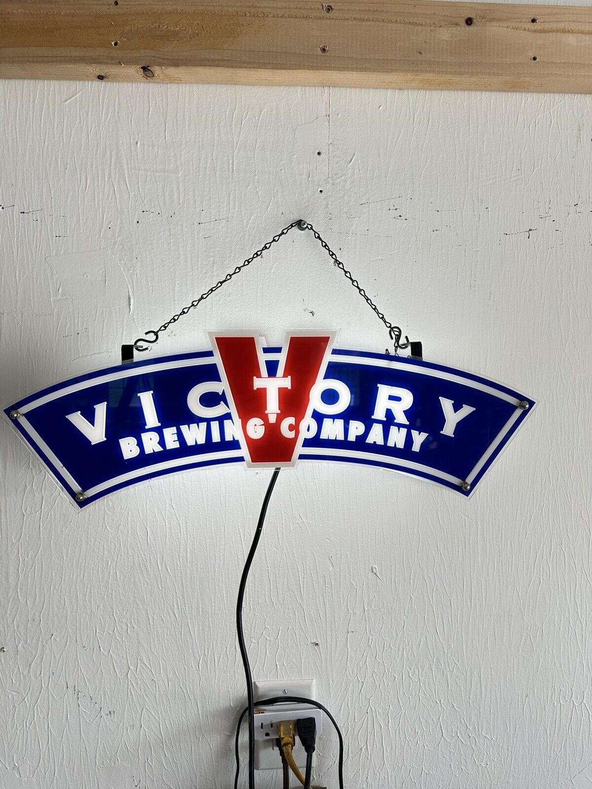 RARE Double Sided Victory Brewing Company Beer Advertising Lighted Sign