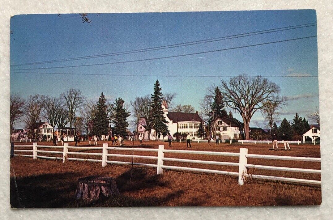 Craftsbury Common, Vermont. Postcard (L1)