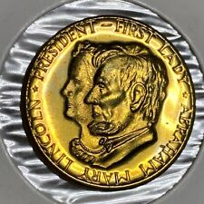 1861-1865 Presidential First Lady Abraham & Mary Lincoln ￼ US Bicentennial Medal picture