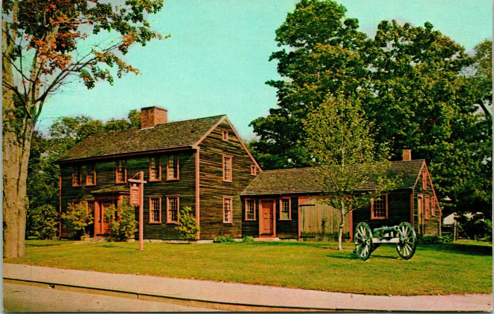Braintree MA Saltbox House Birthplace Gen Sylvanus Postcard Unused (29219)