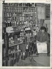 1947 Press Photo Athens street stand with food from UNRRA - mjb46604 picture