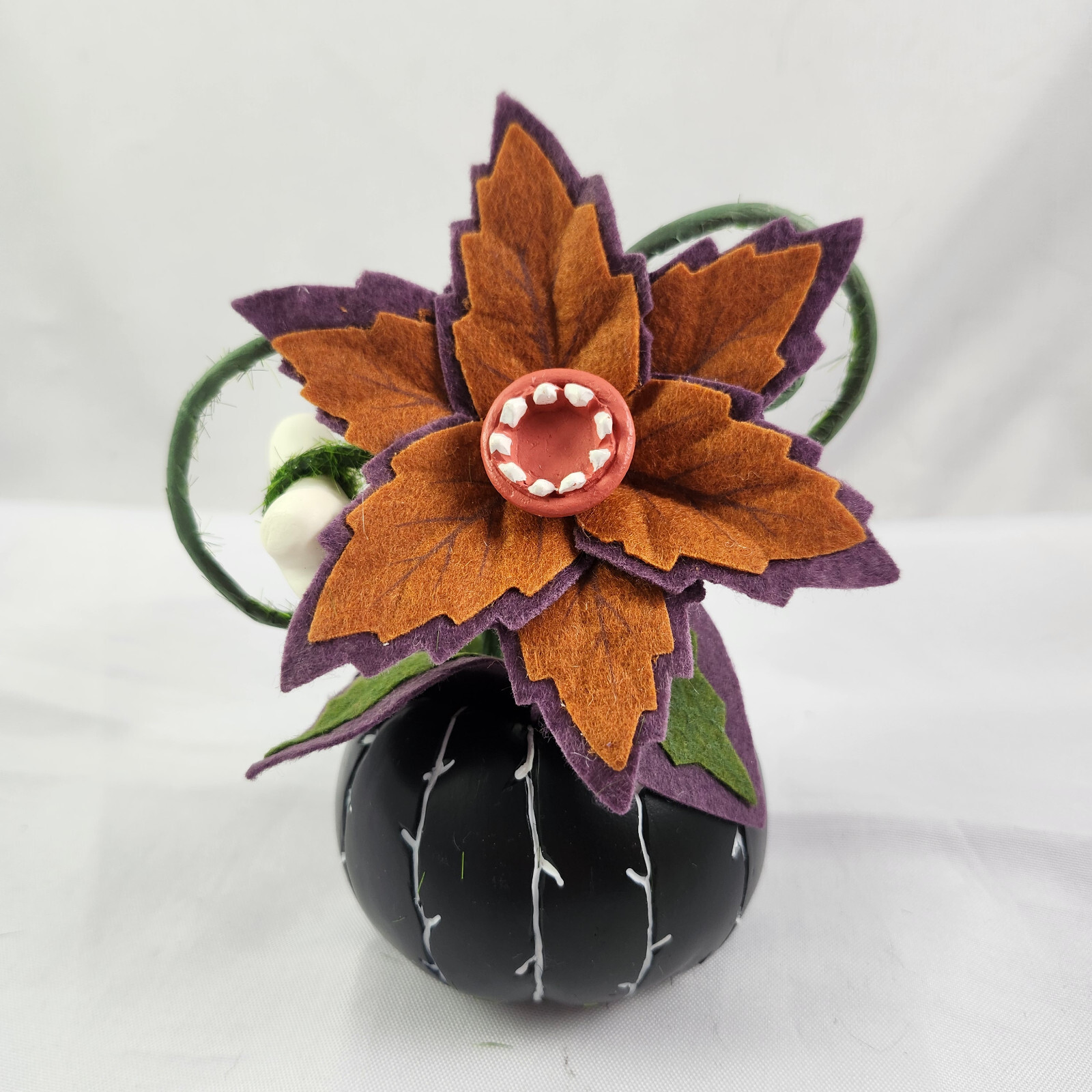 Halloween Creepy Ghoulish Garden Black Succulent Plant 2020 Hyde & Eek Target