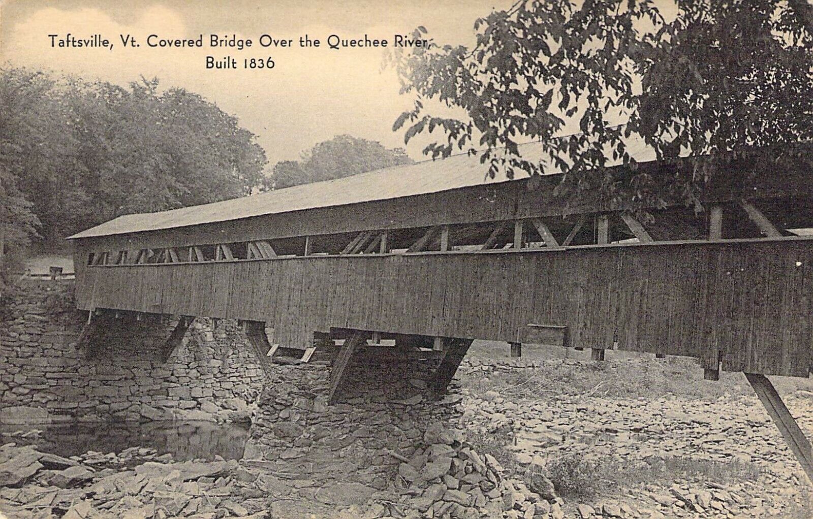 Taftsville, Vt Covered Bridge Over The Quechee River Postcard. Built 1836.