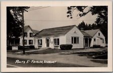 1940s FAIRLEE, Vermont RPPC Real Photo Postcard KETTLEDRUM RESTAURANT Route 5 picture