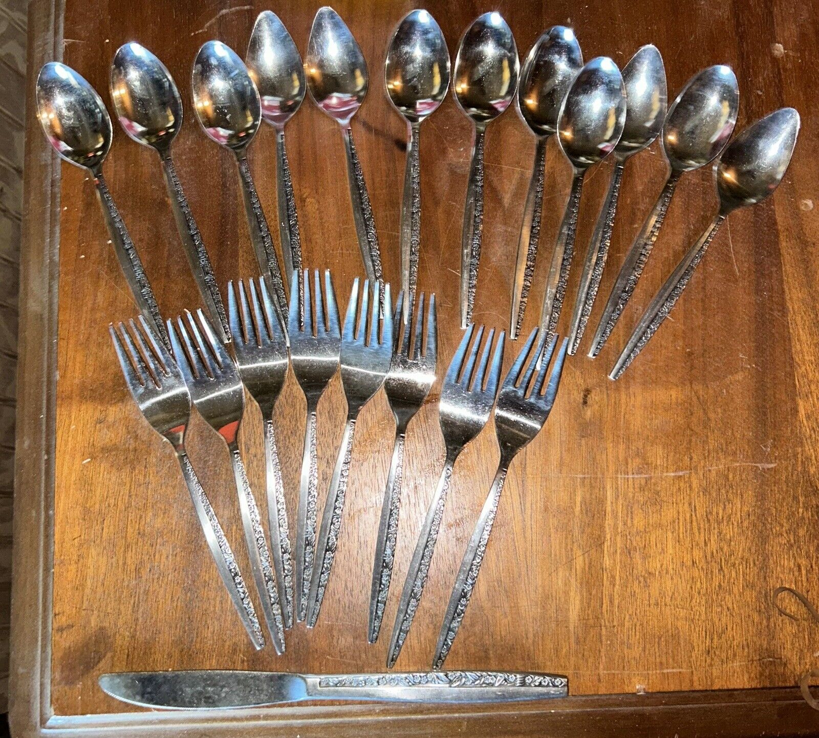 Coventry Bouquet Stainless Flatware