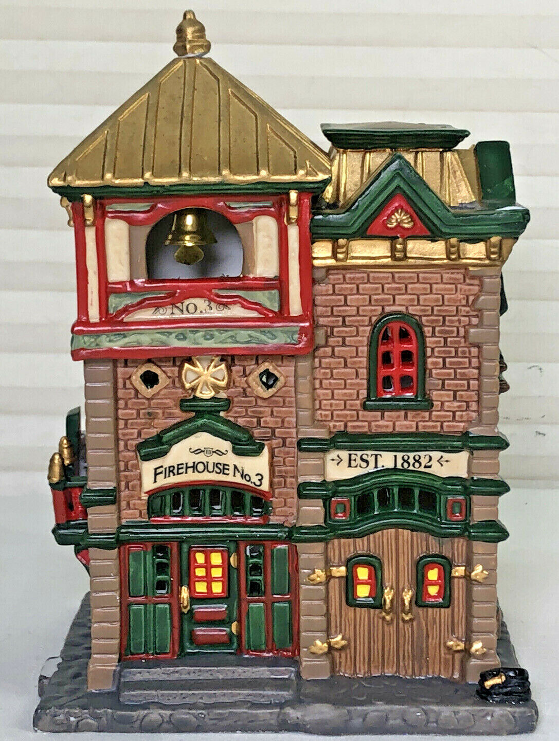 Lemax Christmas Village Firehouse Station Lighted Building No. 3 2005