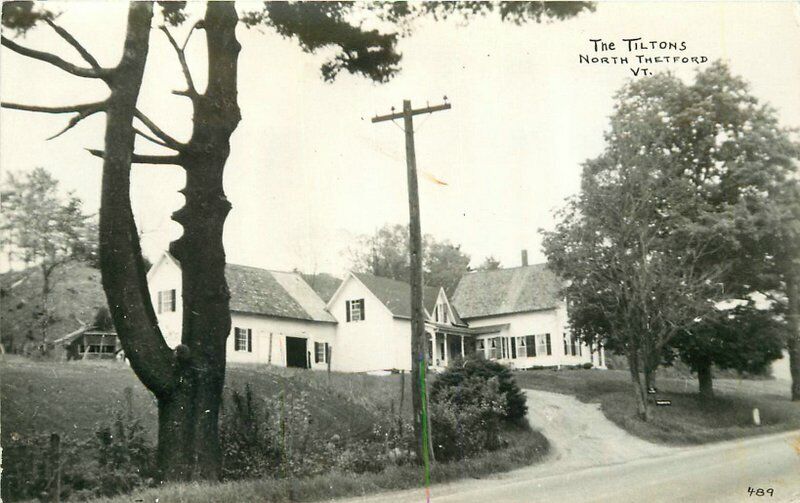 1940s Tiltons North Thetford  Vermont RPPC Photo #489 Postcard 21-4107