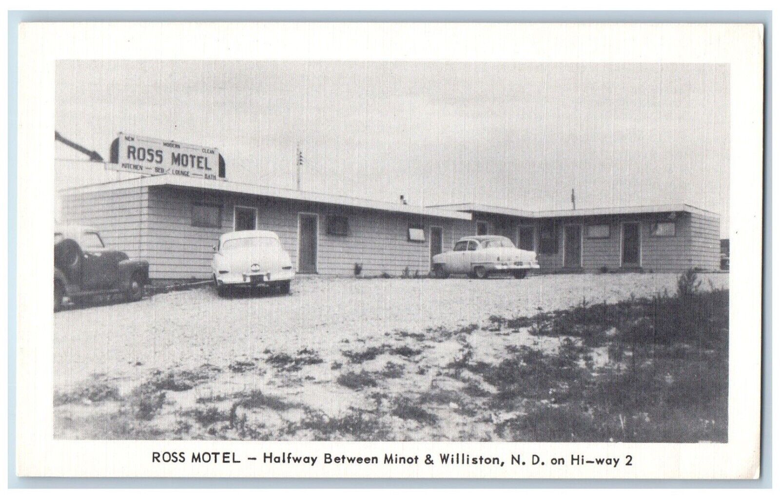 Williston North Dakota Postcard Ross Motel Minot Exterior c1940 Vintage Antique
