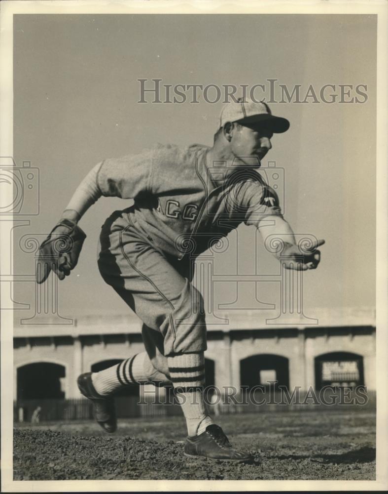 Press Photo Lemuel Lefty Bumpers ace pitcher of Texas Aggies in action