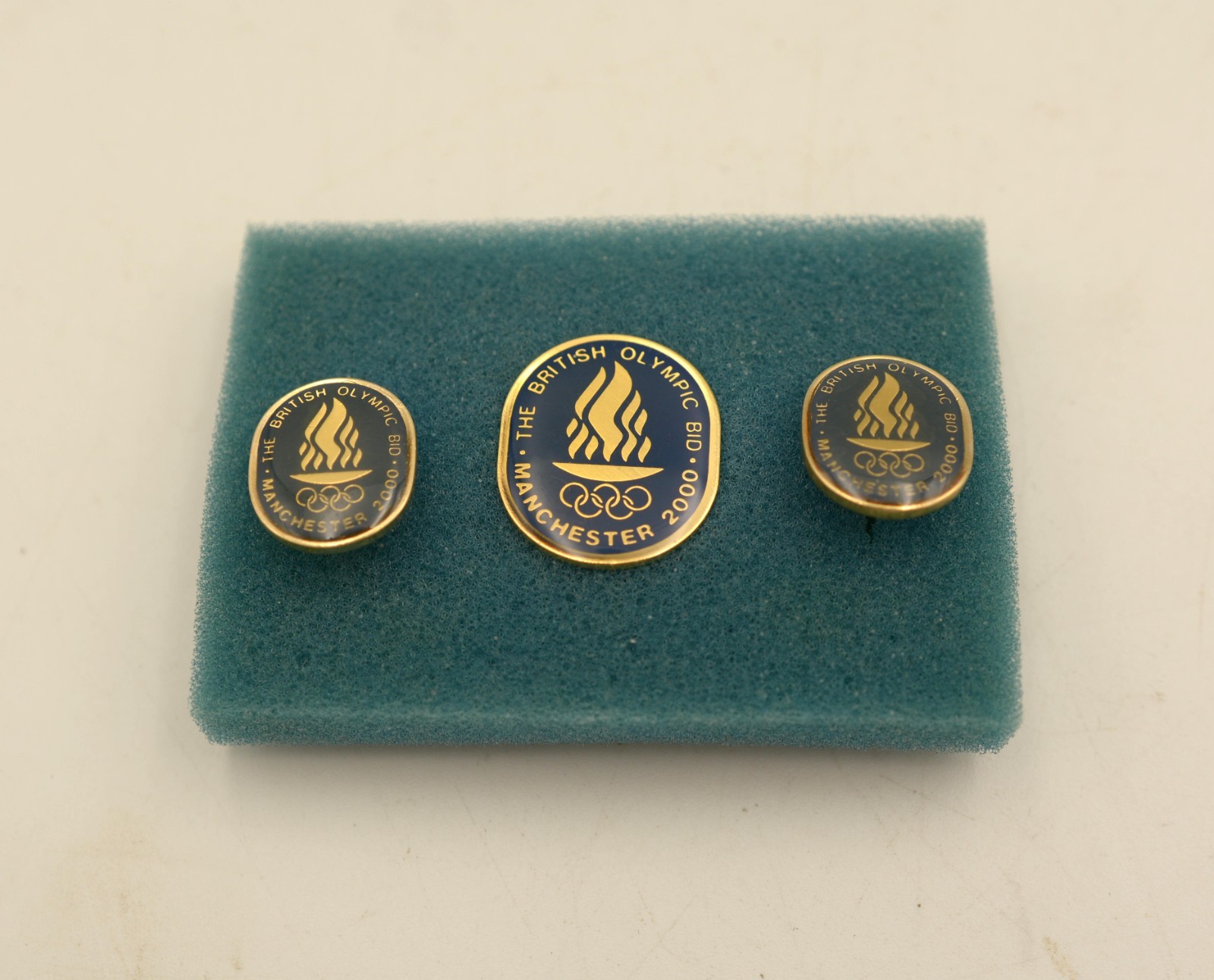 Vintage 2000 Manchester British Olympic Bid Enamel Cufflinks & Pin Badge Vintage 2000 Manchester British Olympic Bid Enamel Cufflinks & Pin Badge