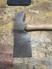 Vintage True Temper Genuine Underhill Roofing Lathing Hatchet Axe picture