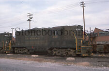 K.) Original RR slide: Reading GP7 #630 in OLD livery @ Reading PA; 10/16/1975 picture