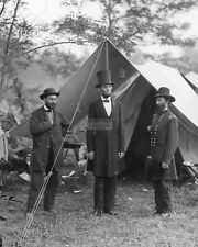 PRESIDENT ABRAHAM LINCOLN MEETS WITH GENERAL McCLERNAND - 8X10 PHOTO (AA-033) picture