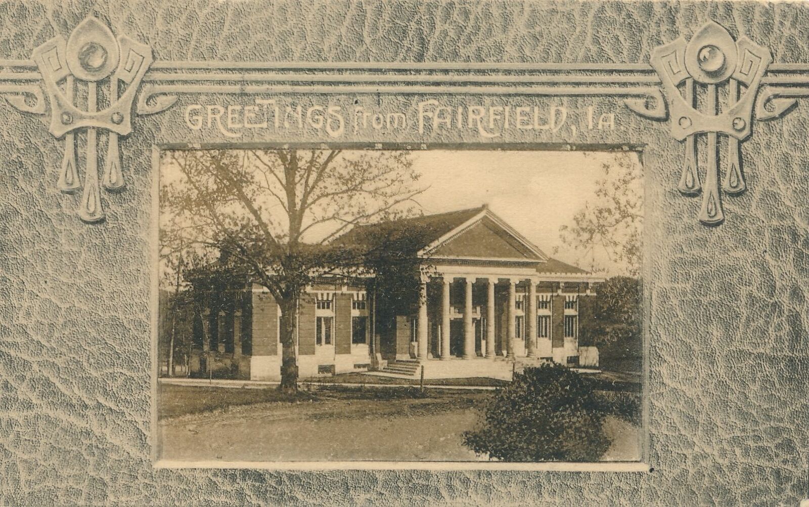 FAIRFIELD IA - Greetings From Fairfield - 1908