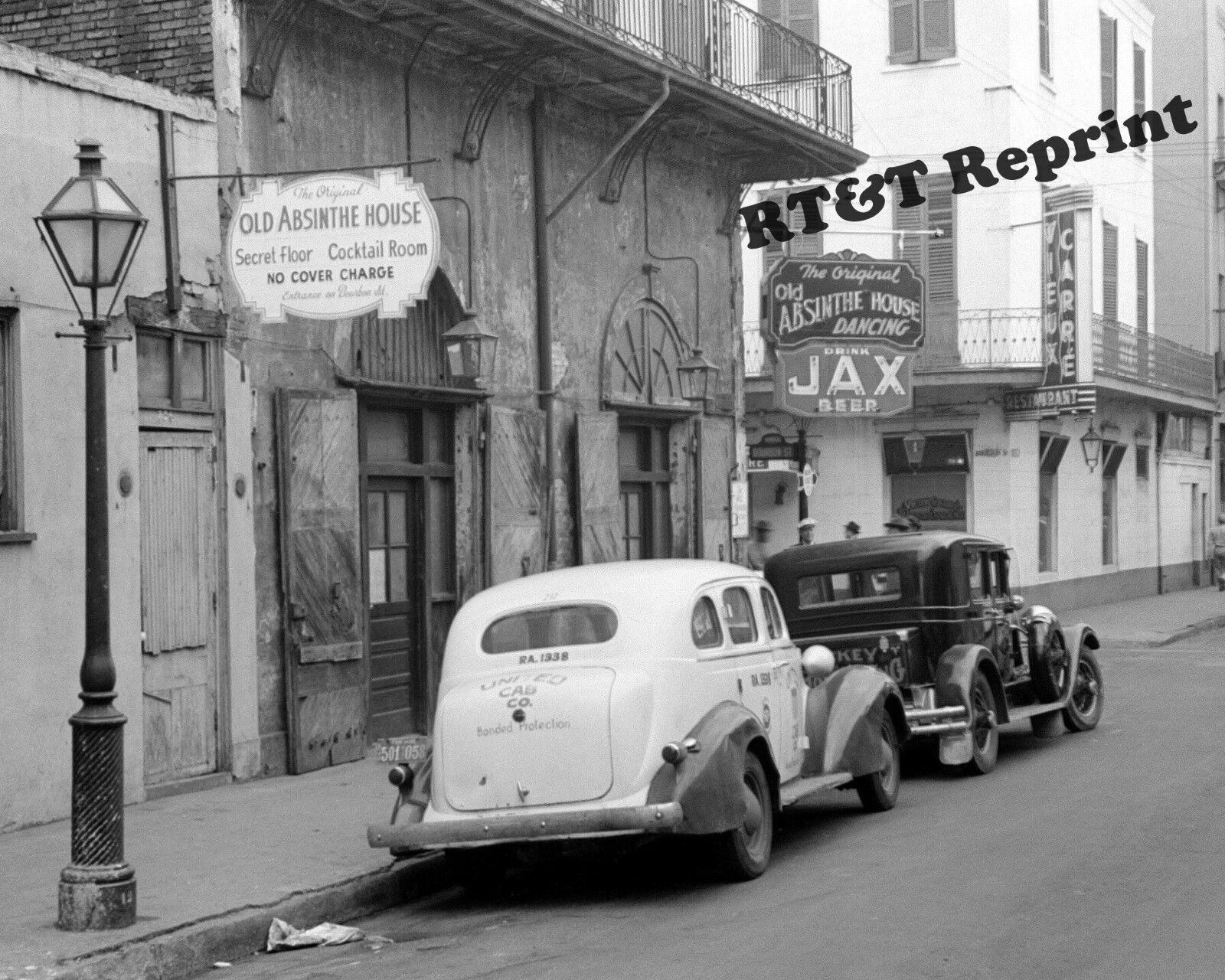 Photograph  New Orleans Absinthe House Near Bourbon Street Year 1941 8x10